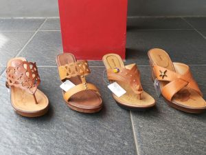 Koleksi Sandal